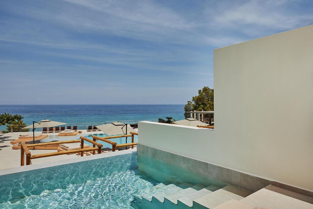 Tsamis Zante Suites (Adults Only) Psarou  Bagian luar foto The hotel's infinity pool