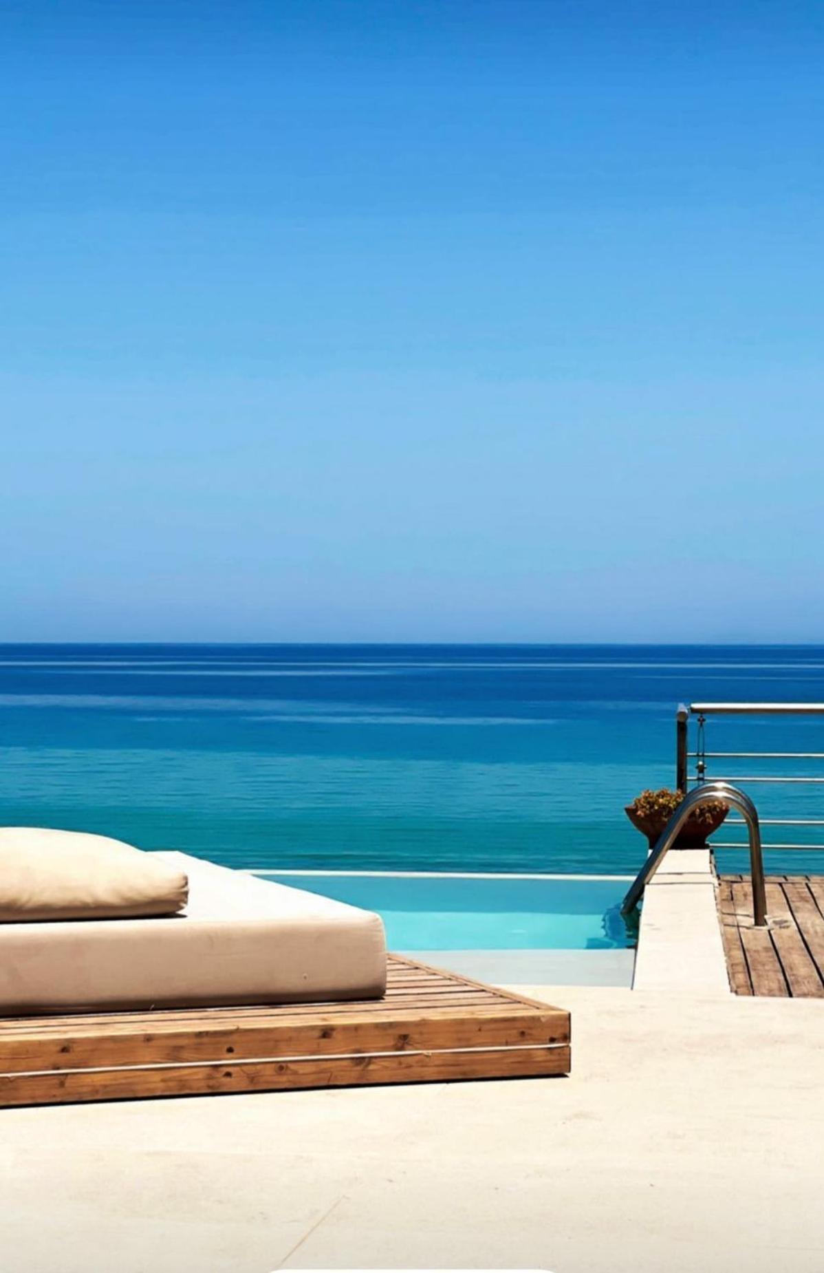Tsamis Zante Suites (Adults Only) Psarou  Bagian luar foto View from the pool