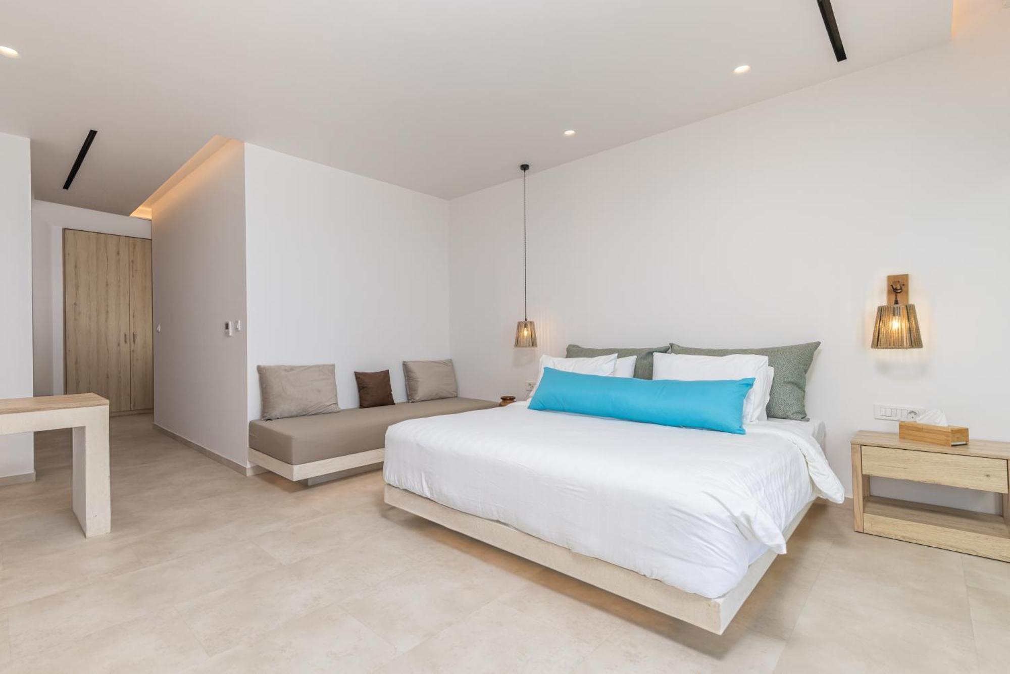 Tsamis Zante Suites (Adults Only) Psarou  Bagian luar foto Deluxe room