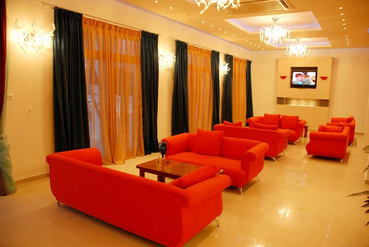 Tsamis Zante Suites (Adults Only) Psarou  Bagian luar foto The lobby of the hotel